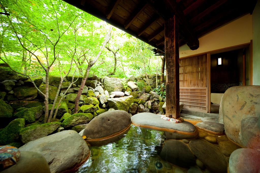 Hatago Kayausagi Hita Exterior photo