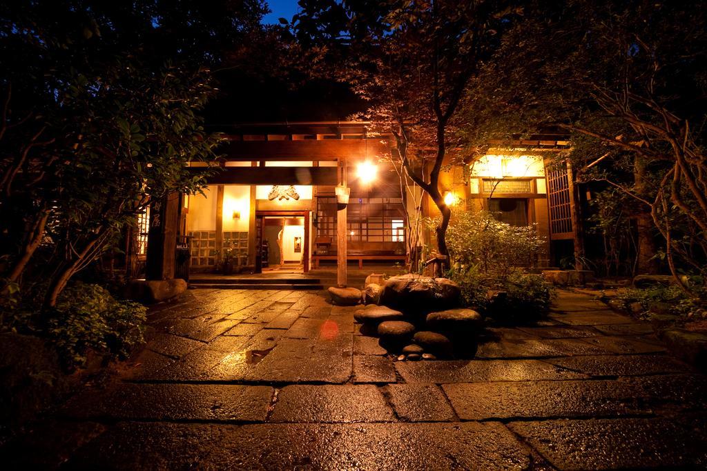 Hatago Kayausagi Hita Exterior photo