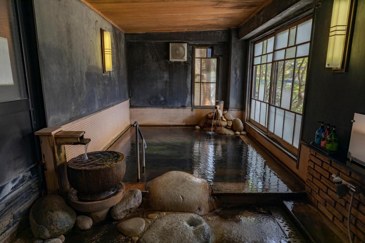 Hatago Kayausagi Hita Exterior photo
